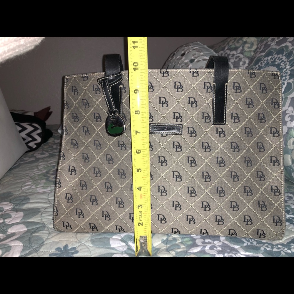 Dooney and Bourne Purse